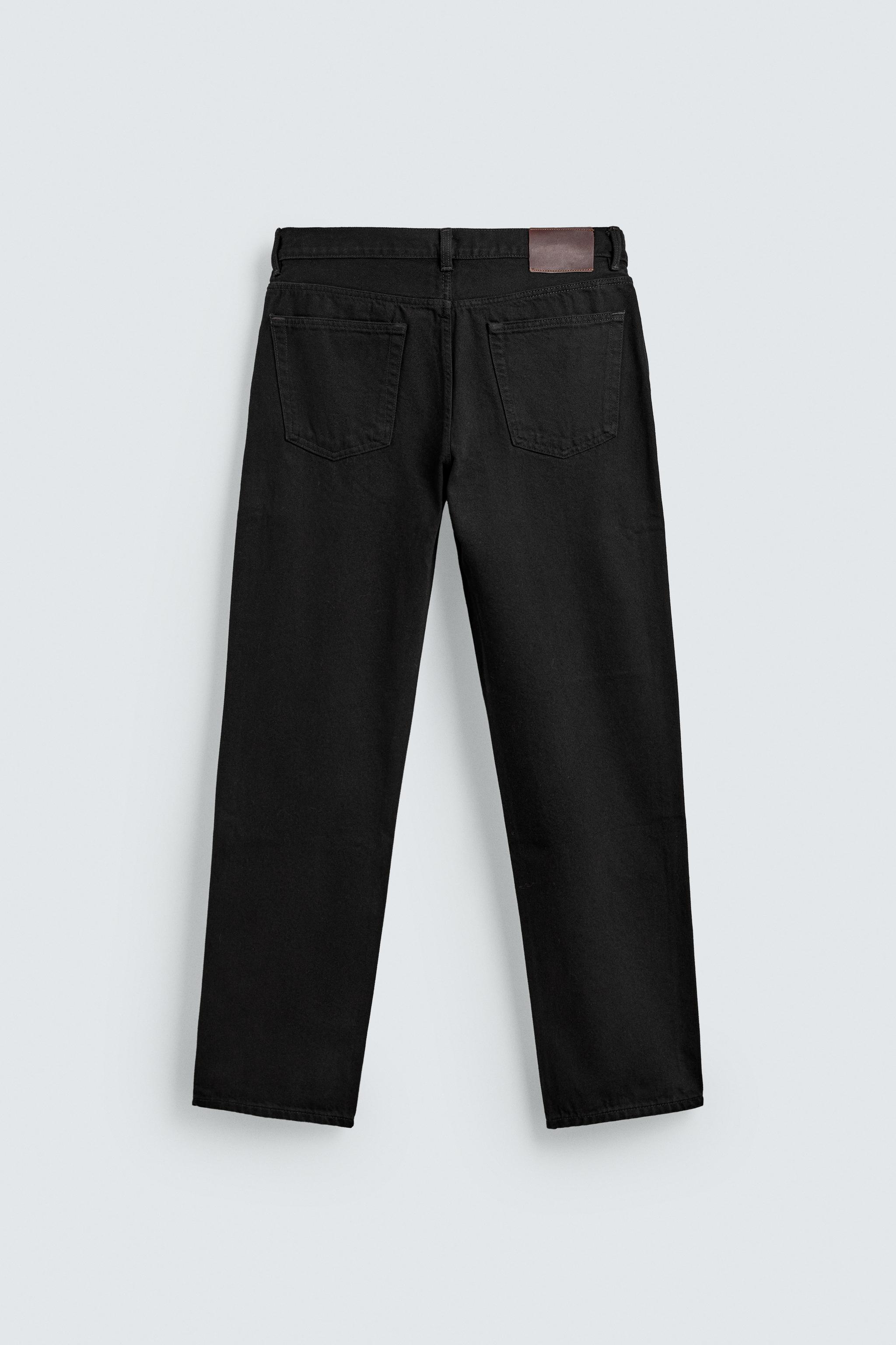 STRAIGHT FIT JEANS